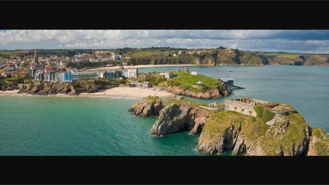 Apartment 3 Waterstone House - Sea Front Apartment, Hot Tub テンビー エクステリア 写真